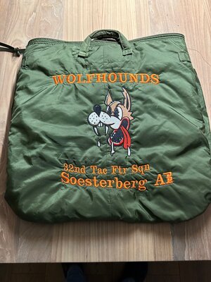 Flyers helmet bag embroidery Wolfhounds 32nd TFS Soesterberg AB, NL