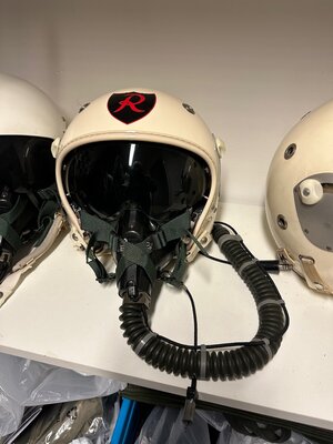 Gueneau 316 flight helmet + MBU-5 oxygen mask Taktisches Luftwaffengeschwader 71 Richthofen